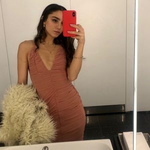 Meet your Posher, Maya